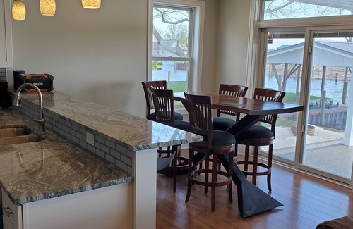 Anchorville Casa | Lake front luxury new house located across from famous Cabana Blues Resort