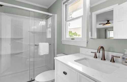Mount Gilead Casa | Lake Front Luxury