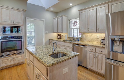 Emory Casa | LAKE-FRONT on LAKE FORK!!