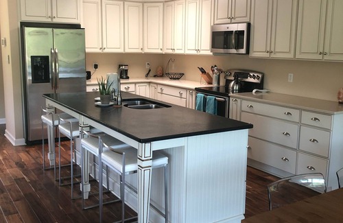 Littleton Casa | Lake Gaston - Amazing Water Views - Deepwater Cove, Just Seconds To Main Lake