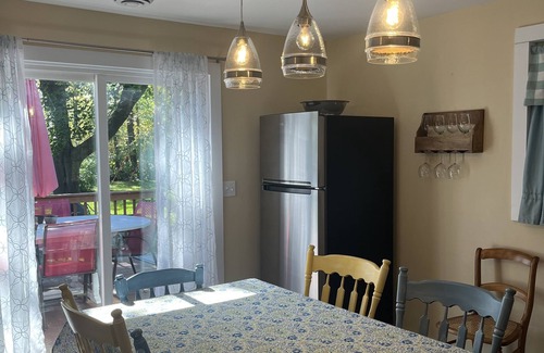 Lake Geneva Casa | Lake Geneva Haven - Located in the Center of Everything!