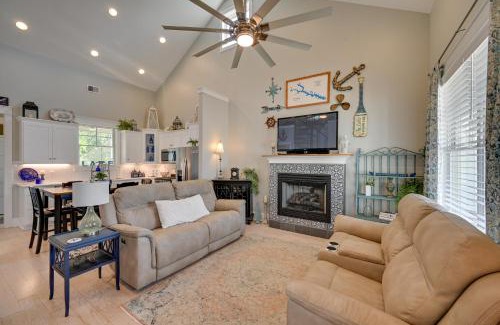 Greenwood Casa | Lake Greenwood Getaway with On-Site Boat Ramp!