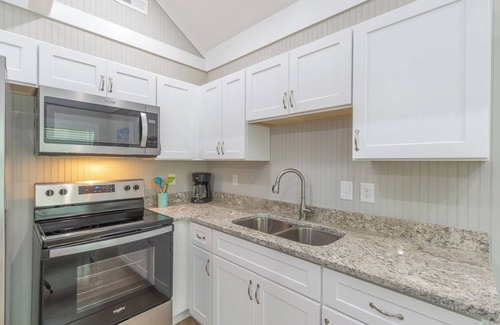 Townville Casa | Lake Hartwell Cabins-15 Minutes to Clemson-Near Green Pond Landing