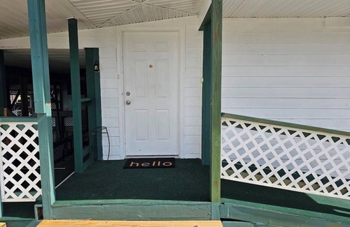 Fedhaven Casa | Lake Hatchineha w/Private Ramp! Kissimmee Chain of Lakes w/covered boathouse.