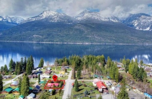 Silverton Casa | Lake Home With 2 Bedrooms + 2 Bed Cabin