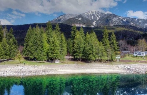 Silverton Casa | Lake Home With 2 Bedrooms + 2 Bed Cabin