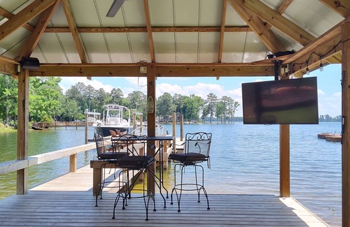 Chapin Casa | Lake Home with Pool Table, Dock, Kayaks, Fire Pits, Ice Maker