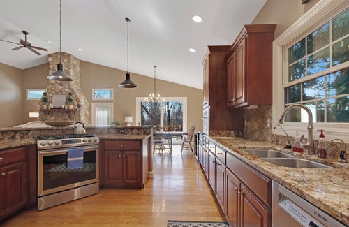 Fontana Casa | Lake House Retreat in Abbey Springs Resort!