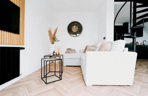 Offingawier Apartamento | Lake House 10 - 4 Person Lake view Apartment!