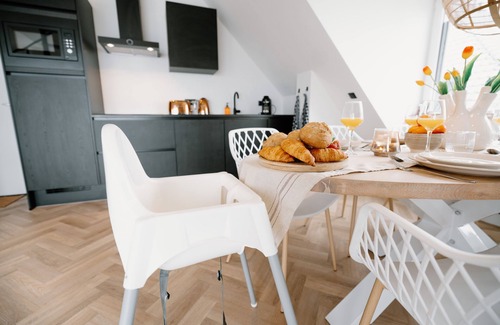 Goingarijp Apartamento | Lake House 10, Luxury 4 person Apartment with Lake View. Free parking