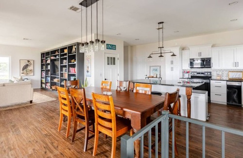 Lakeway Casa | Lake House on Travis
