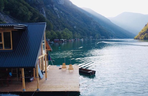 Bajina Basta Casa | Lake House Perucac