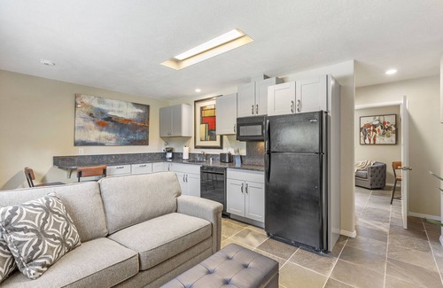 Lake Hughes Apartamento | Lake Hughes Apartment Unit A