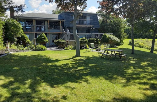 Zurich Cabaña | Lake Huron Beach House - Sandy Beach - Espectaculares puestas de sol
