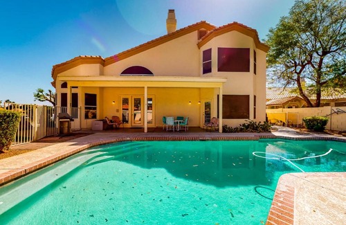 Garden Lakes Casa | Lake in the Desert
