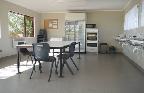 Cambridge Alquiler De RV | Lake Karapiro Mighty River Domain