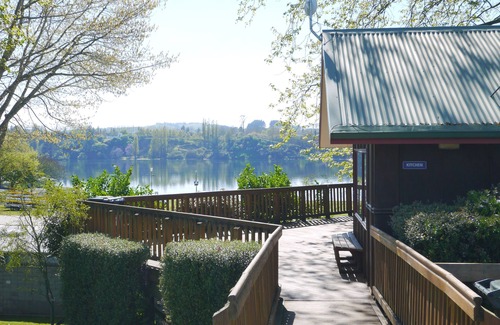 Cambridge Alquiler De RV | Lake Karapiro Mighty River Domain