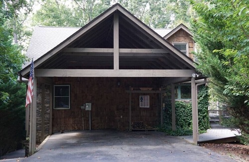 Six Mile Casa | Lake Keowee frente al agua! Cerca de Clemson! ¡Los juegos en casa de Clemson aún están disponibles!