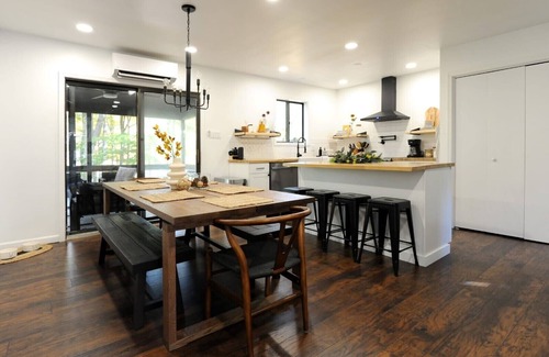 Locust Lake Village Casa | Lake Lane Lodge