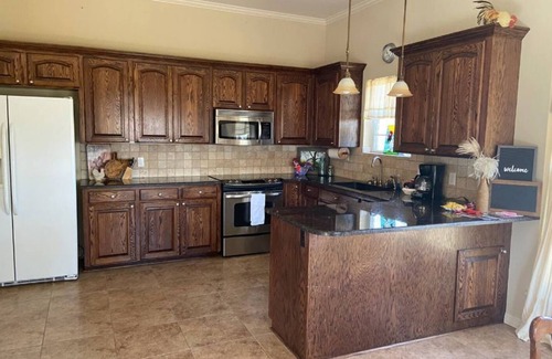 Benton Condominio | Lake Life in Benton!