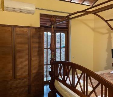 Battaramulla Villa | Lake Lodge 4 bed rooms spacious house with 3 Bath