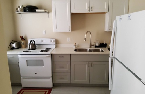 Grand Lake Apartamento | Lake Merritt One Bedroom # 2 No stairs