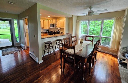 Petoskey Condominio | Lago Michigan Condo en Little Traverse Bay en Petoskey