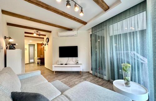 Balatonszemes Apartamento | LAKE MOMENTS - Ruby Garden Apartment