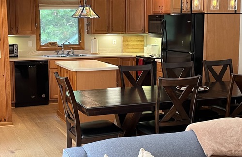 Pocono Pines Casa | Lake Naomi Lakefront House with Sand Beach