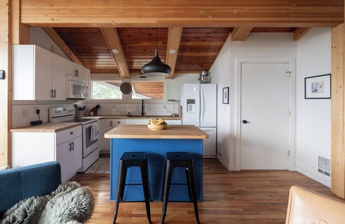 Georgetown Casa | Lake Retreat, Hot Tub & Views! Hike, Fish and Ski Montana!