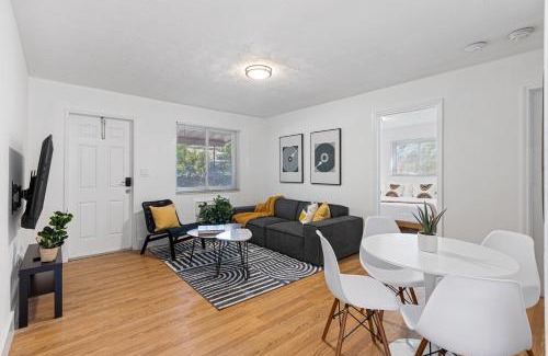 Lake Ridge Apartamento | Lake Ridge Villa - Free Parking