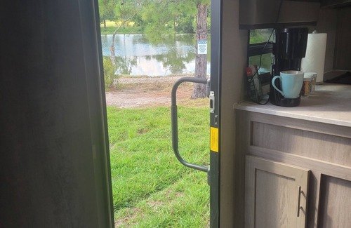 Northside Casa | Lake side - 2022 50amp RV for Rent inside Crosslake RV Park