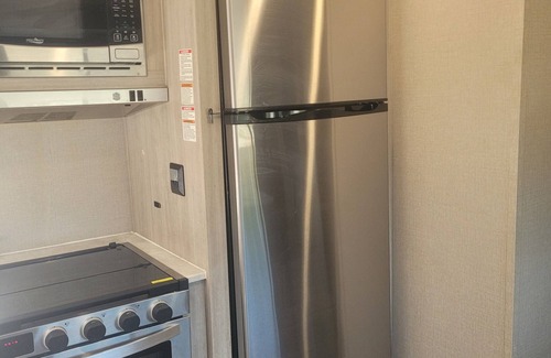 Northside Casa | Lake side - 2022 50amp RV for Rent inside Crosslake RV Park