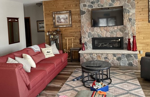 Ponsford Casa | Lake side Cabin Bad Medicine Lake MN