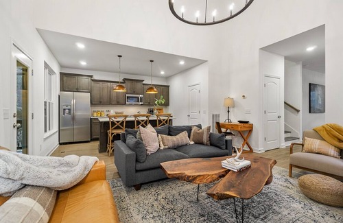 Tullahoma Casa | Lake Side Retreat at The Reserve w/ Golf Cart