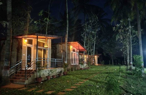 Heggadadevankote Complejo | Lake side retreat with earthen cottages