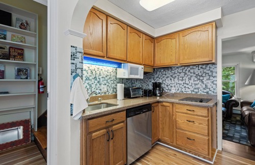 Anchor Bay Harbor Casa | Lake St. Clair House- Canal Front- Double Lot