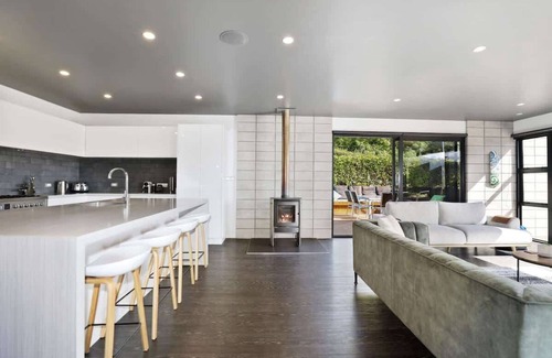 Lake Tarawera Casa | Lake Tarawera Gem Sum