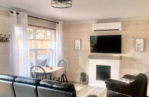 East Dalhousie Cabina | Lake Torment Retreat