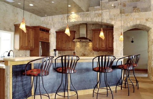 Oatmeal Casa | Lake Travis Waterfront, Pool, Pool Table, Shuffleboard, Great Views, Ping Pong