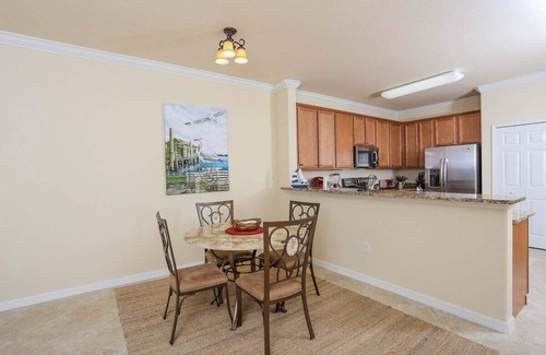 Bradenton Casa | Lake view 3/2 villa in the gated community of River Strand/Heritage Harbour - This Putt's For You