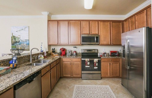 Bradenton Casa | Lake view 3/2 villa in the gated community of River Strand/Heritage Harbour - This Putt's For You