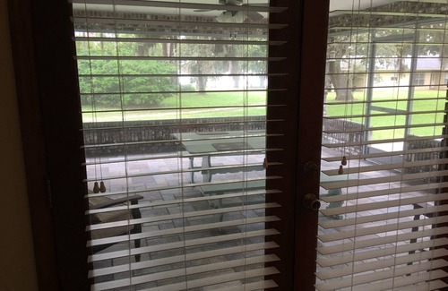 Auburndale Casa | Lake View & Access Home; Complejo deportivo Lake Myrtle 1 milla; Salida de Disney-1/2 hora
