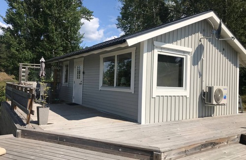 Finspang Casa | Lake view accommodation in Southern Sweden