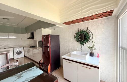 Thiruvananthapuram Apartamento | Lake View Castle