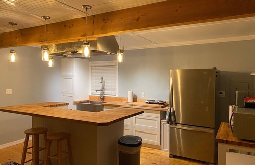 Highland Casa | LAKE VIEW COTTAGE GETAWAY