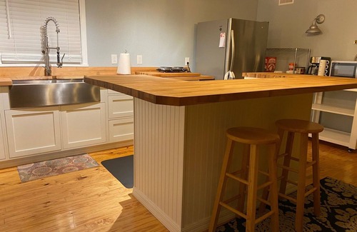 Highland Casa | LAKE VIEW COTTAGE GETAWAY