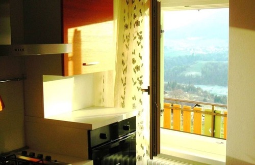 Revo Casa | Lake view! Delightful apartment complete with all comforts, new - App. 1