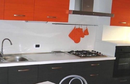 Revo Casa | Lake view! Delightful apartment complete with all comforts - Entire structure