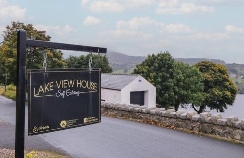 Newry Casa | Lake view House Apartment